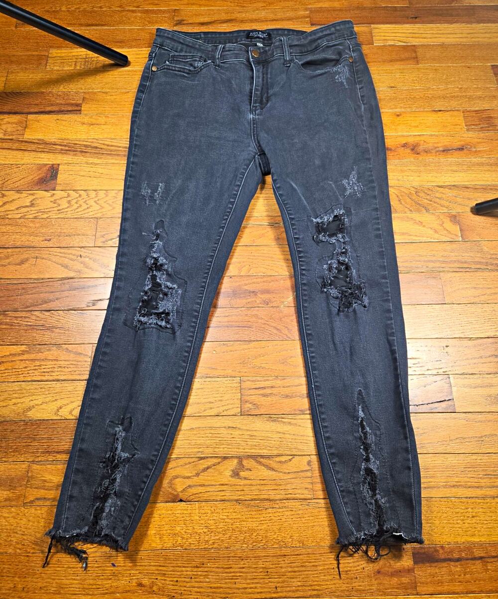 Judy Blue Jeans Womens 13/31 Black Distressed Skinny Raw Hem Ripped Grunge